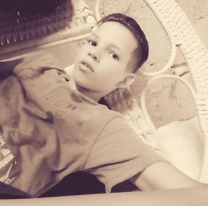 Meet your Posher, Sandro